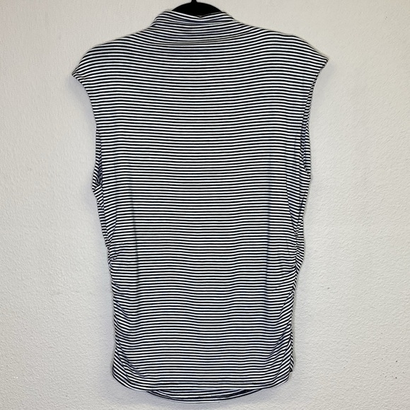 Socialite Mock Neck Sleeveless Knit Top NWT Size XL - Picture 6 of 8